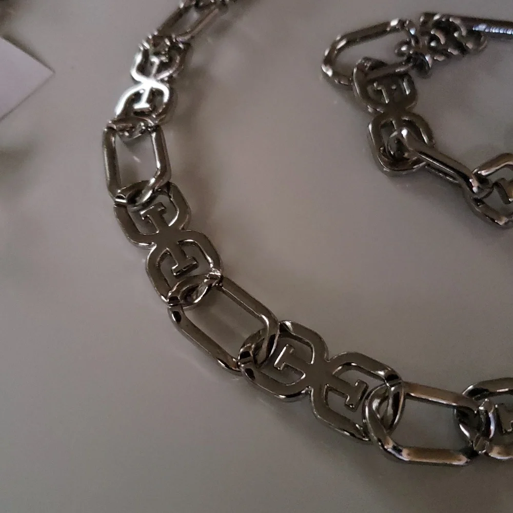 Sam Edelman Silver Chain Belt.‎ Size L.